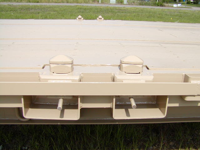  Retractable Twist Lock for Container Chassis and Trailers Close Up