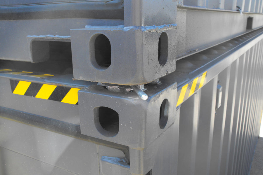 Vertical Interbox Container Connector - Set of 4 – Chassis King Inc.